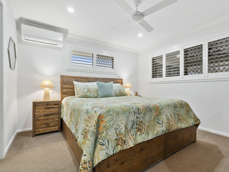 Photo - 12 Sinclair Place, Ningi QLD 4511 - Image 17