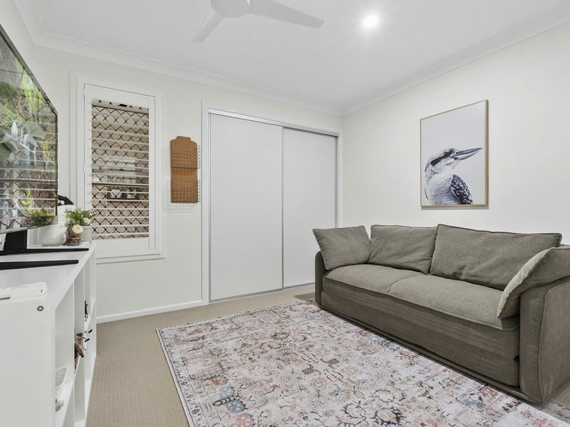 Photo - 12 Sinclair Place, Ningi QLD 4511 - Image 19