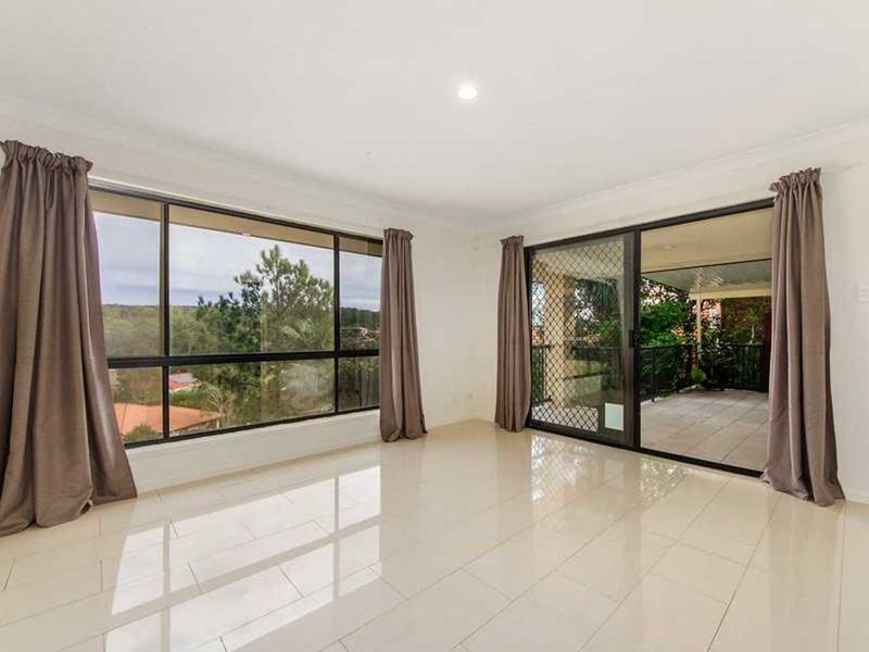 Photo - 12 Sky Royal Terrace, Burleigh Heads QLD 4220 - Image 5