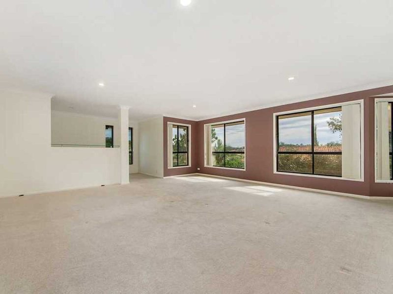 Photo - 12 Sky Royal Terrace, Burleigh Heads QLD 4220 - Image 6