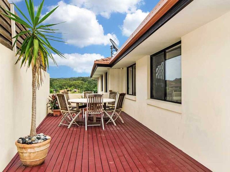 Photo - 12 Sky Royal Terrace, Burleigh Heads QLD 4220 - Image 3