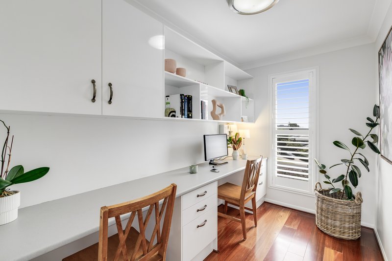 Photo - 12 Skye Court, Prince Henry Heights QLD 4350 - Image 11