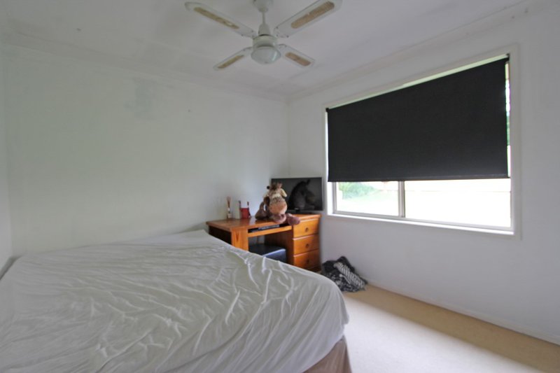 Photo - 12 Skyhawk Ave , Hamlyn Terrace NSW 2259 - Image 8