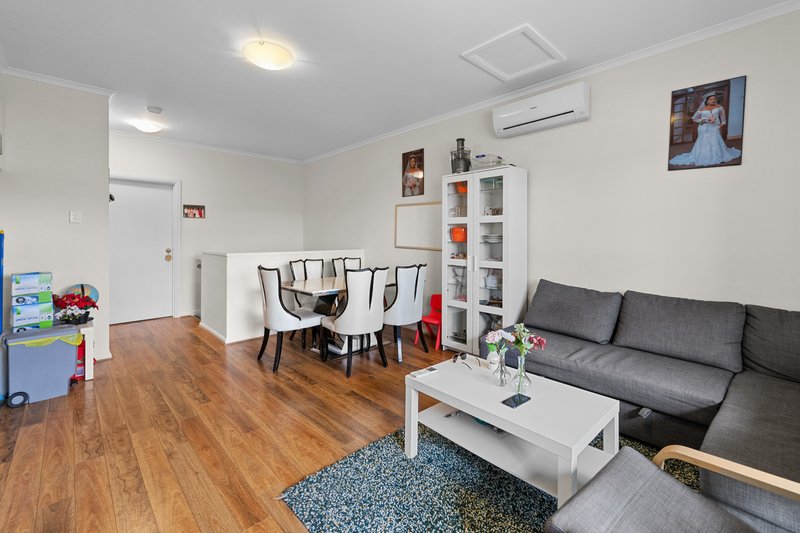 Photo - 12 Slade Street, Munno Para SA 5115 - Image 5