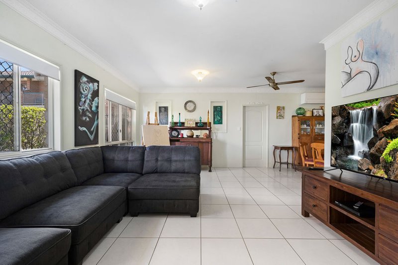 Photo - 12 Slater Avenue, Lawnton QLD 4501 - Image 8