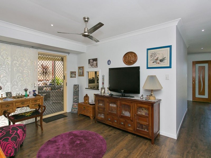 Photo - 12 Soma Court, Mudgeeraba QLD 4213 - Image 14