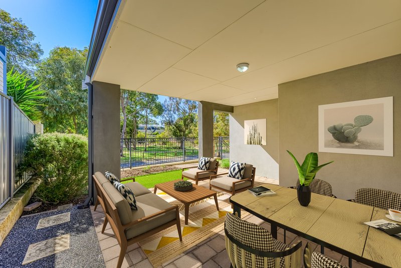 Photo - 12 Somerford Promenade, Wellard WA 6170 - Image 5