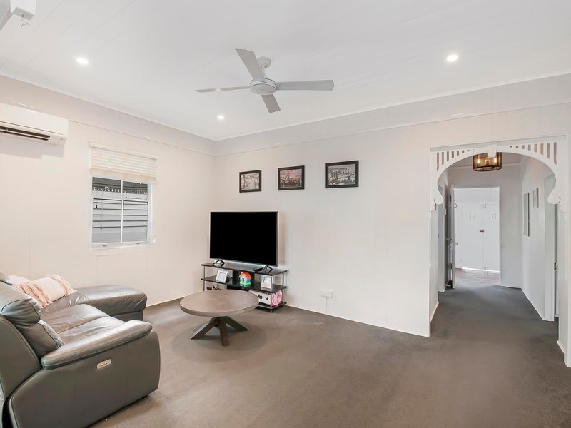 Photo - 12 Somerset Street, Windsor QLD 4030 - Image 5