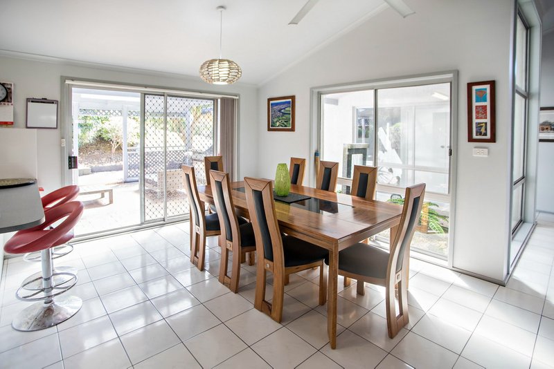 Photo - 12 Sorrento Place, Taree NSW 2430 - Image 7