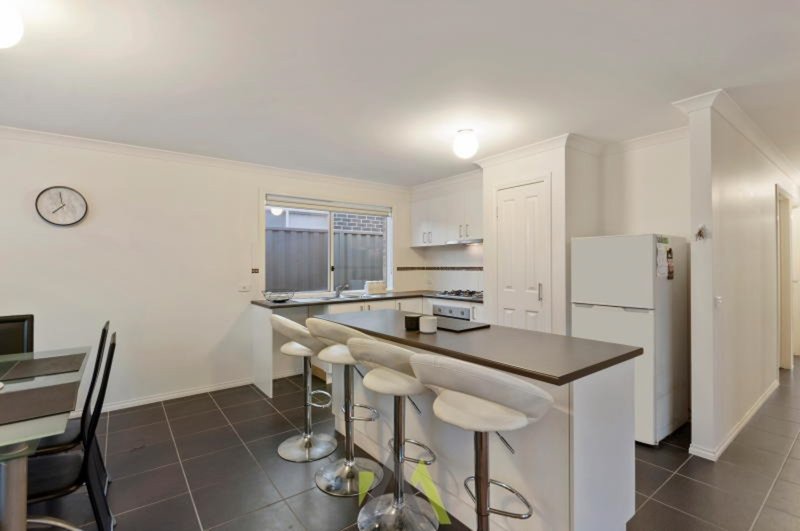 Photo - 12 Southampton Drive, Langwarrin VIC 3910 - Image 4