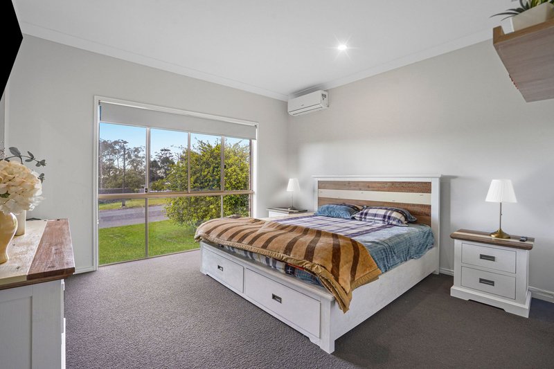 Photo - 12 Southern Lights Drive, Pimpama QLD 4209 - Image 3