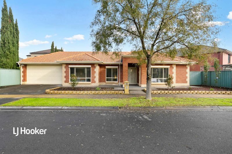 12 Spencer Court, Mawson Lakes SA 5095