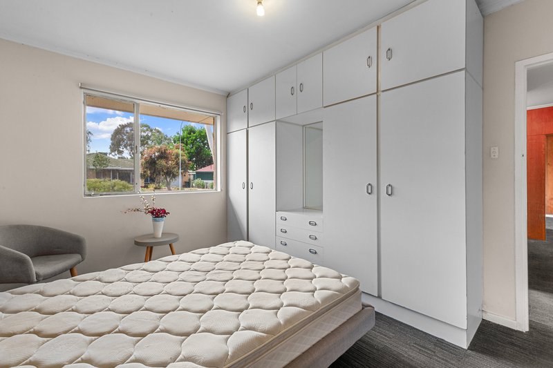 Photo - 12 Spencer Street, Parafield Gardens SA 5107 - Image 6