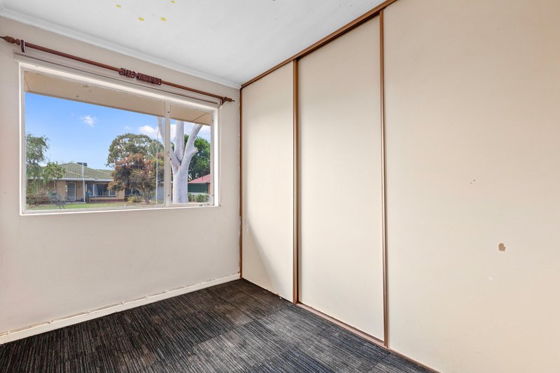 Photo - 12 Spencer Street, Parafield Gardens SA 5107 - Image 8