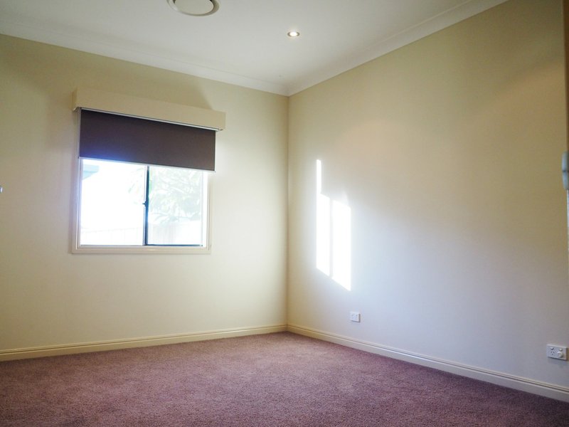 Photo - 12 Spinifex Drive, Mount Isa QLD 4825 - Image 16