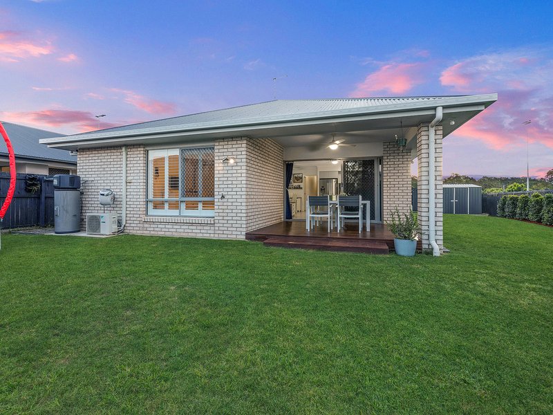 Photo - 12 Splendid Drive, South Ripley QLD 4306 - Image 17