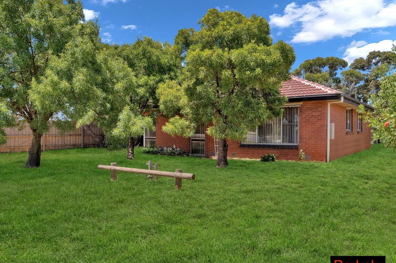 Photo - 12 Springs Road, Donnybrook VIC 3064 - Image 3