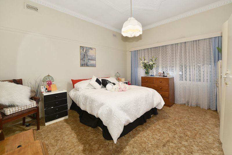 Photo - 12 Spry Street, Coburg North VIC 3058 - Image 6