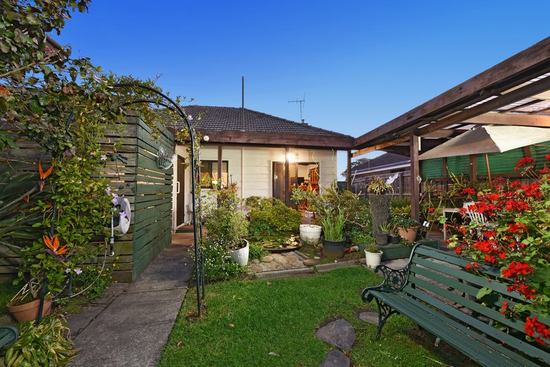 Photo - 12 Spry Street, Coburg North VIC 3058 - Image 11