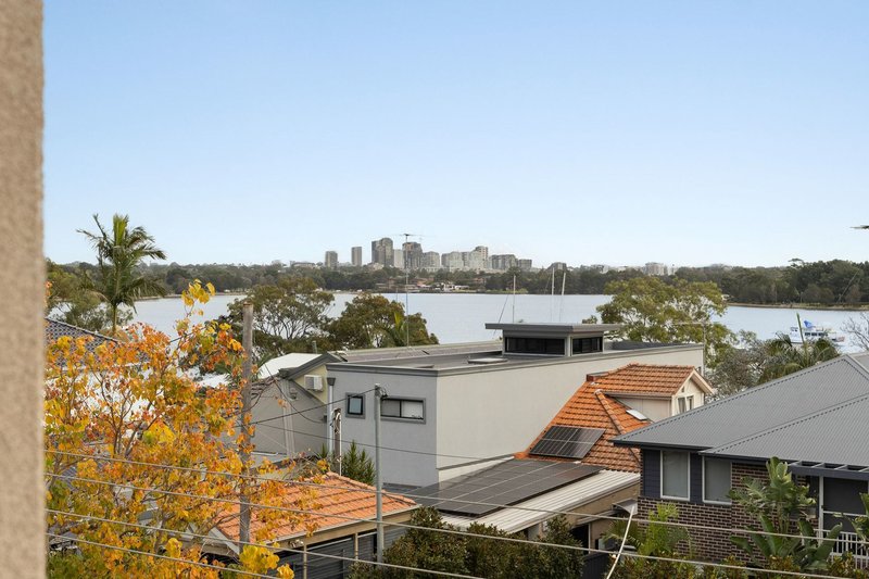 Photo - 12 St Albans Street, Abbotsford NSW 2046 - Image 2