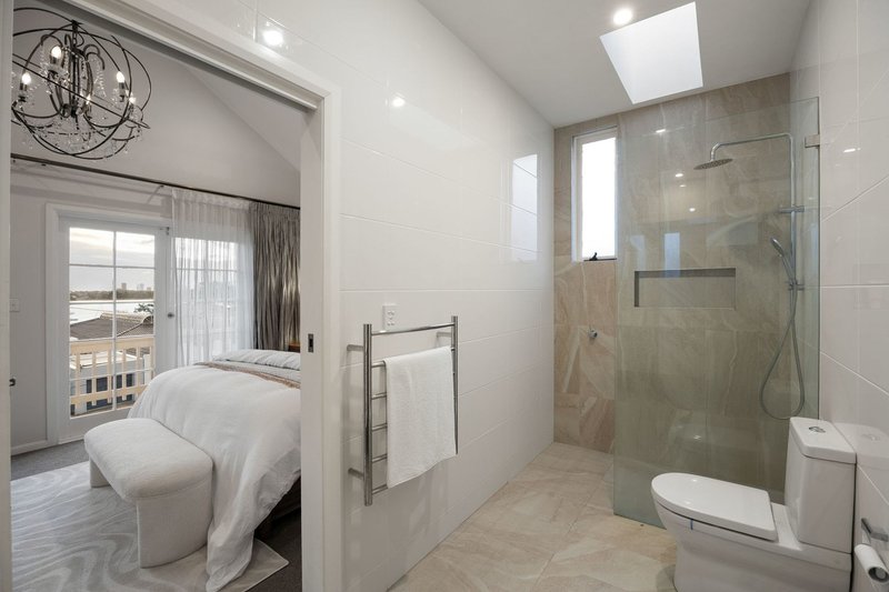 Photo - 12 St Albans Street, Abbotsford NSW 2046 - Image 11