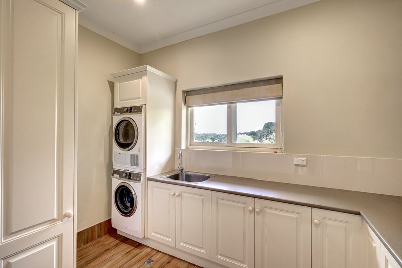 Photo - 12 St Margaret Drive, Aldgate SA 5154 - Image 9