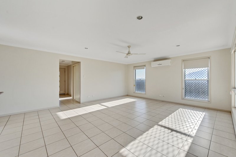 Photo - 12 Stanbury Drive, Goodna QLD 4300 - Image 5