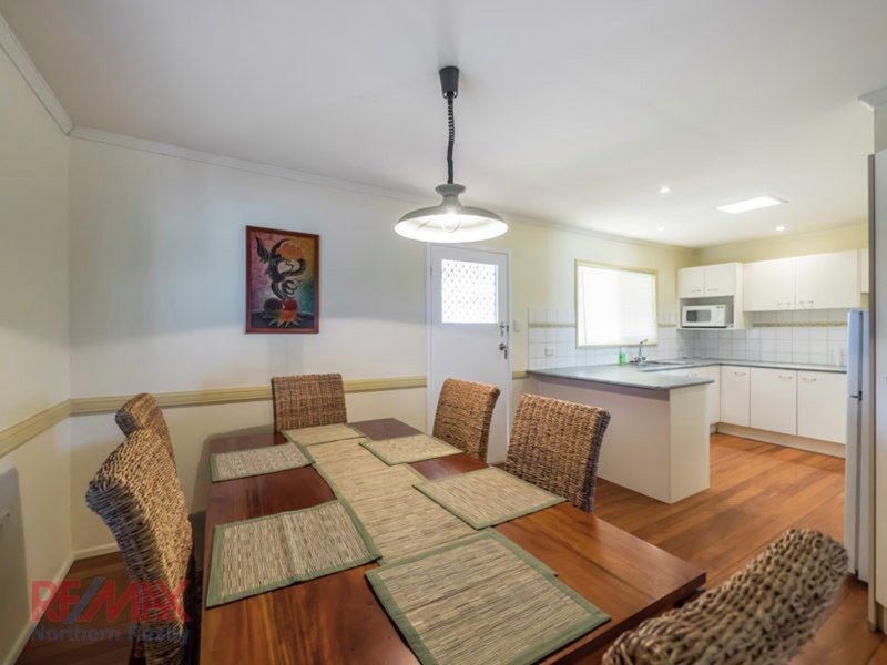 Photo - 12 Stephen Street, Albany Creek QLD 4035 - Image 13