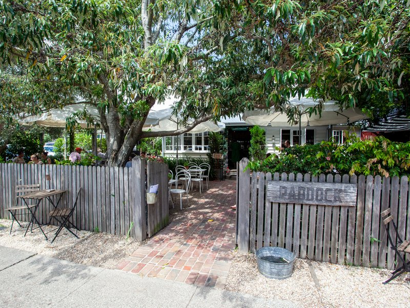 Photo - 1/2 Stephens Street, Burleigh Heads QLD 4220 - Image 12