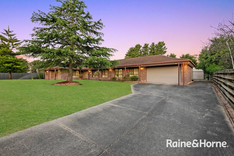 12 Stevensons Road, Cranbourne VIC 3977