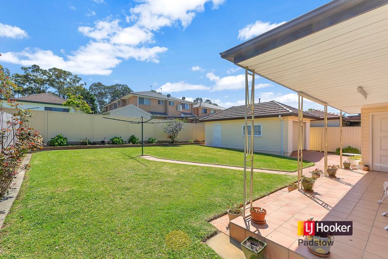 Photo - 12 Stiles Avenue, Padstow NSW 2211 - Image 10