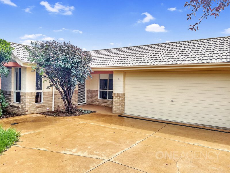 Photo - 12 Stombuco Place, Goulburn NSW 2580 - Image