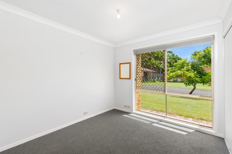 Photo - 12 Stonebridge Street, Alexandra Hills QLD 4161 - Image 8