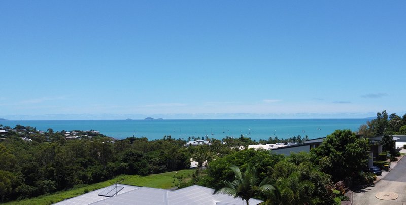 12 Stonehaven Court, Airlie Beach QLD 4802