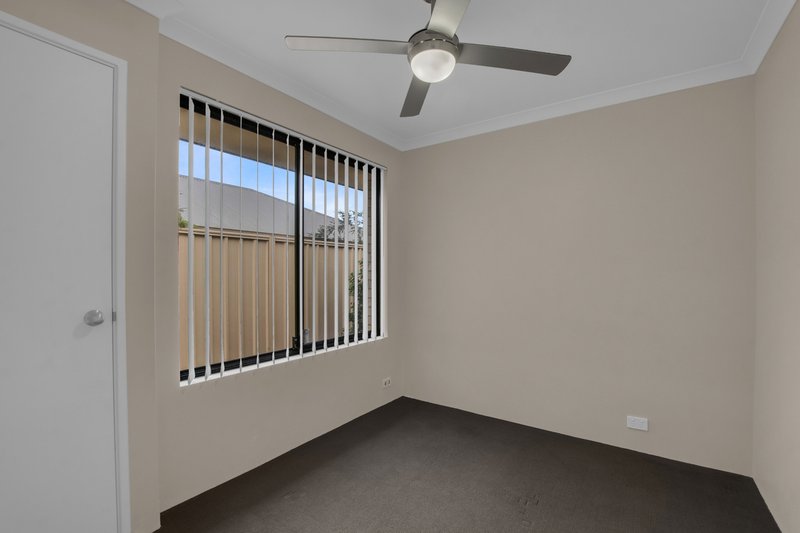 Photo - 12 Stratford Road, Bertram WA 6167 - Image 12