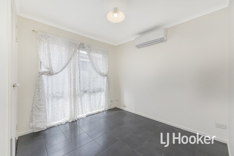 Photo - 12 Stratus Court, Hampton Park VIC 3976 - Image 14