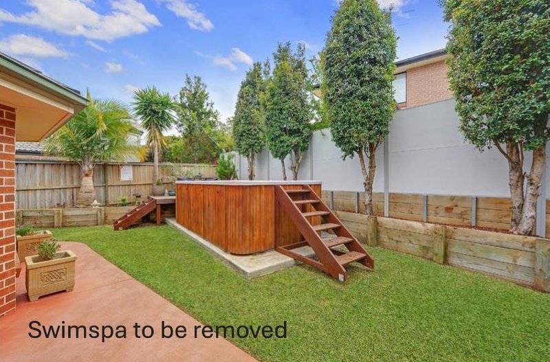 Photo - 12 Streamdale Grove, Warriewood NSW 2102 - Image 5