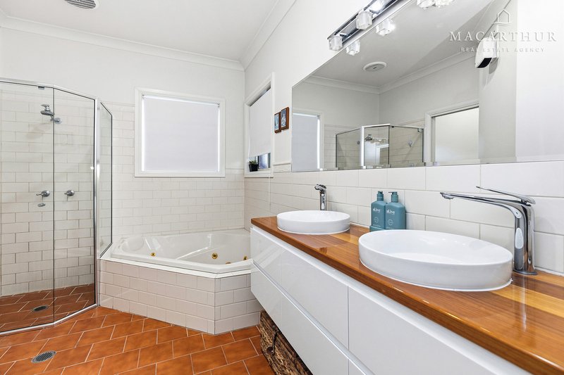 Photo - 12 Stringybark Place, Springvale NSW 2650 - Image 12