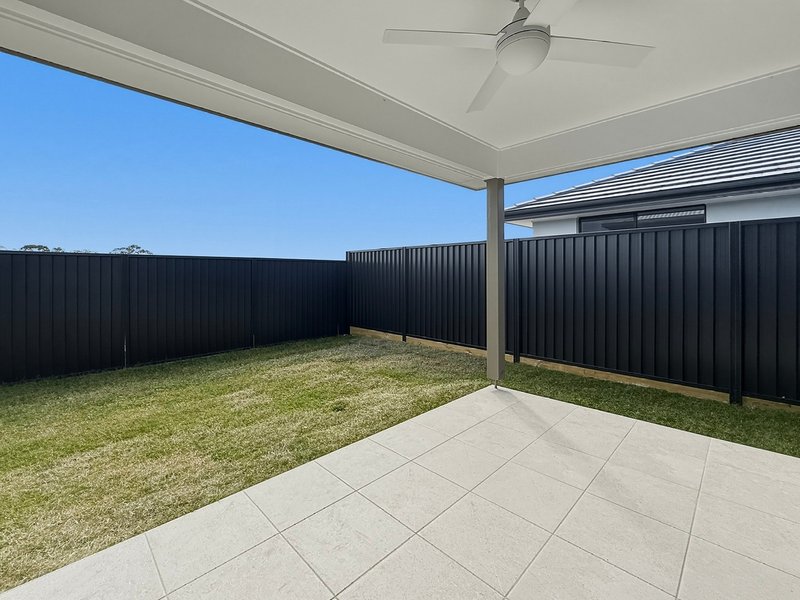 Photo - 12 Stunning Crescent, Narangba QLD 4504 - Image 17