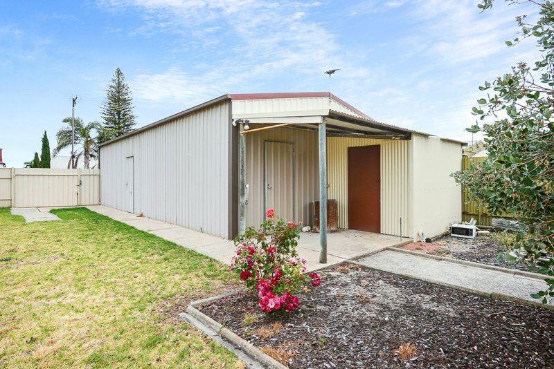 Photo - 12 Sturt Street, Victor Harbor SA 5211 - Image 12