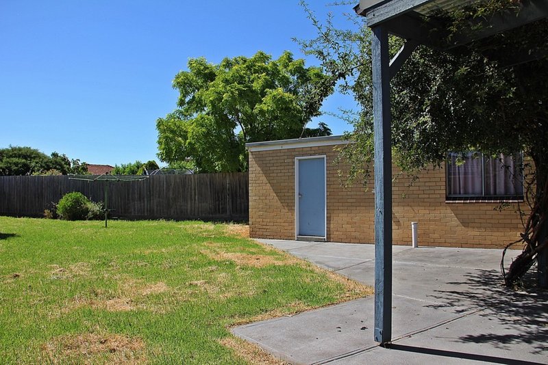 Photo - 12 Suffolk Street, Reservoir VIC 3073 - Image 8