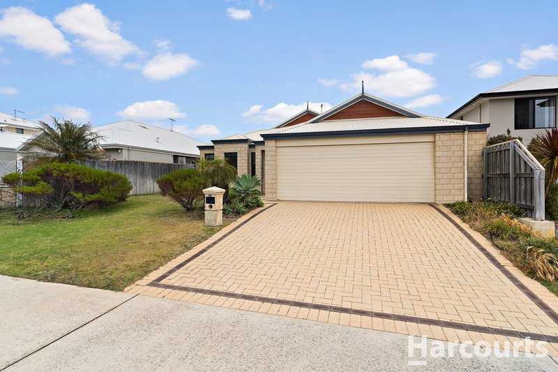 12 Sugarwood Terrace, Halls Head WA 6210