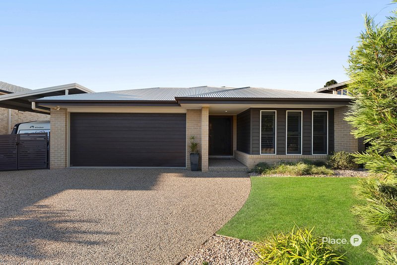 Photo - 12 Summit Place, Wynnum West QLD 4178 - Image 1