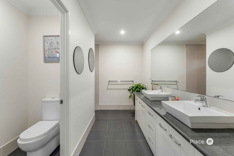 Photo - 12 Summit Place, Wynnum West QLD 4178 - Image 13