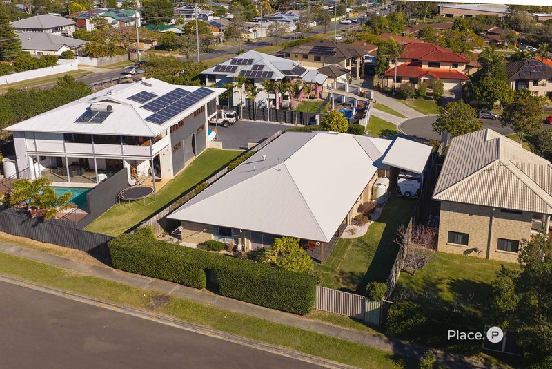Photo - 12 Summit Place, Wynnum West QLD 4178 - Image 25