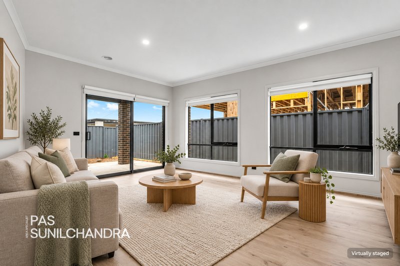 Photo - 12 Sundown Way, Nar Nar Goon VIC 3812 - Image 2
