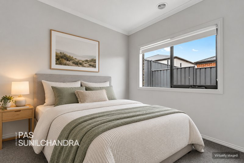 Photo - 12 Sundown Way, Nar Nar Goon VIC 3812 - Image 5
