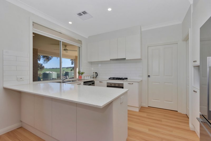 Photo - 12 Sunny Hill Court, Greenock SA 5360 - Image 6