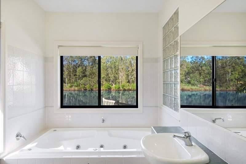 Photo - 12 Sunorchid Place, Twin Waters QLD 4564 - Image 16