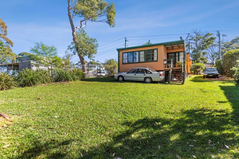 Photo - 12 Sunrise Road, Mossy Point NSW 2537 - Image 11